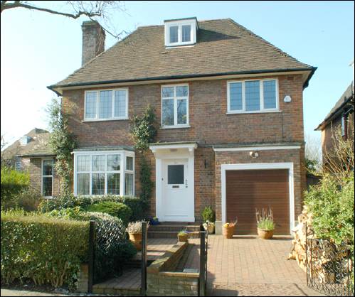 21 Thornton Way
